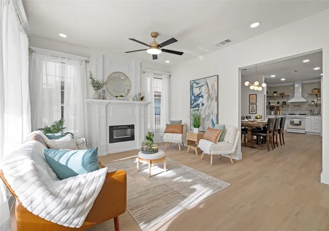 Photo 1 of Single family home for sale at 644 N Tyler St, Dallas, TX 75208 | MLS# 21379261 | Listing updated on 2026-10-04