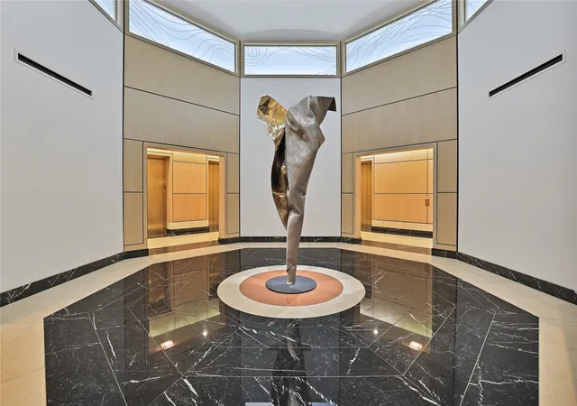 Photo 1 of Sale Pending at 500 Throckmorton St #1701, Fort Worth, TX 76102 | MLS# 21379373 | Listing updated on 2026-09-25