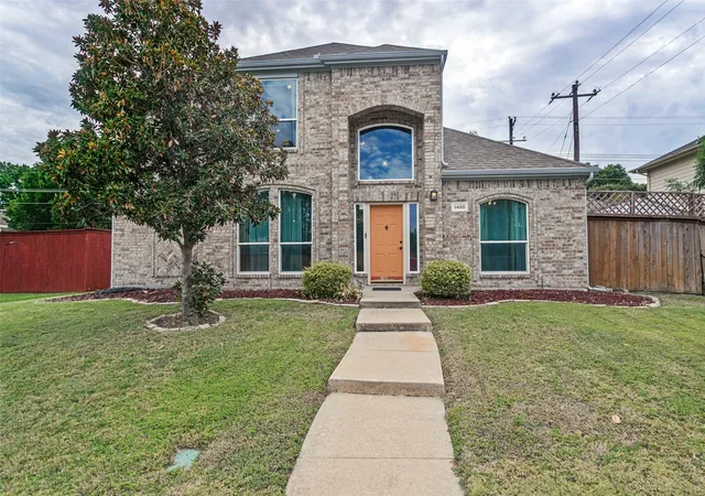 Single family home for sale at 1400 Wentworth Dr, Lewisville, TX 75067 | MLS# 21379455