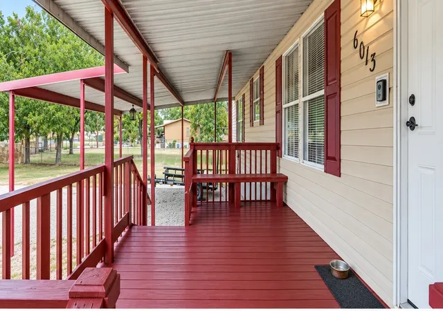 Photo 4 of Manufactured home for sale at 6013 Idaho Trl, Granbury, TX 76048 | MLS# 21379431 | Listing updated on 2026-09-12