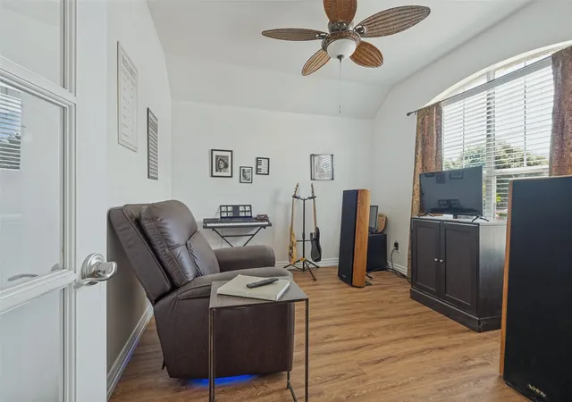 Photo 3 of Single family home for sale at 3018 Ashlawn Ct, Midlothian, TX 76065 | MLS# 21378065 | Listing updated on 2026-09-11