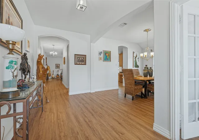 Photo 4 of Single family home for sale at 3018 Ashlawn Ct, Midlothian, TX 76065 | MLS# 21378065 | Listing updated on 2026-09-11