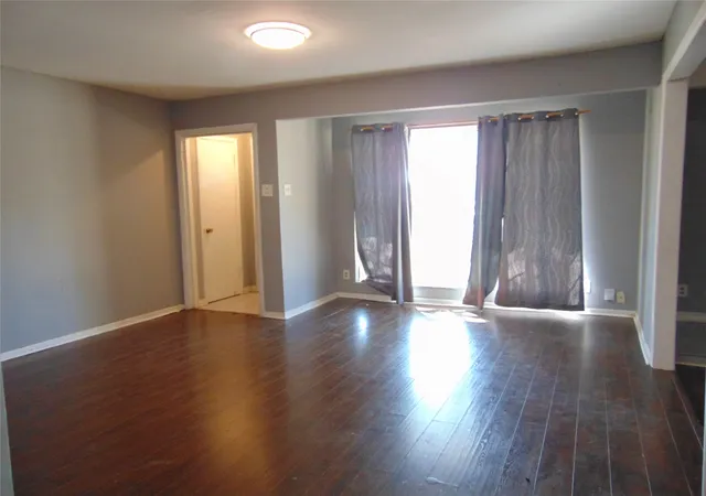Photo 3 of Sale Pending at 2233 Talco Dr, Dallas, TX 75241 | MLS# 21379018 | Listing updated on 2026-09-09