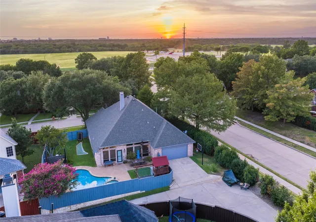 Photo 1 of Single family home for sale at 2990 Hillingdon Dr, Richardson, TX 75082 | MLS# 21379342 | Listing updated on 2026-09-11