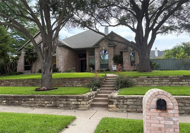 Photo 2 of Single family home for sale at 2990 Hillingdon Dr, Richardson, TX 75082 | MLS# 21379342 | Listing updated on 2026-09-11