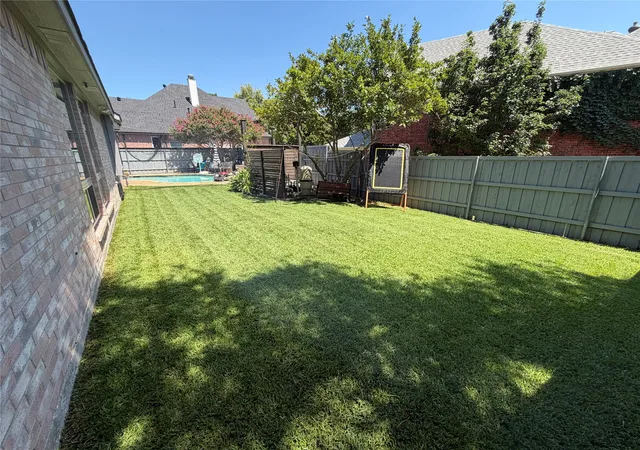 Photo 3 of Single family home for sale at 2990 Hillingdon Dr, Richardson, TX 75082 | MLS# 21379342 | Listing updated on 2026-09-11