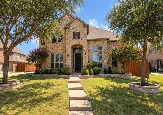 Photo 3 of Single family home for sale at 730 Rosewood Dr, Murphy, TX 75094 | MLS# 21378188 | Listing updated on 2026-09-12