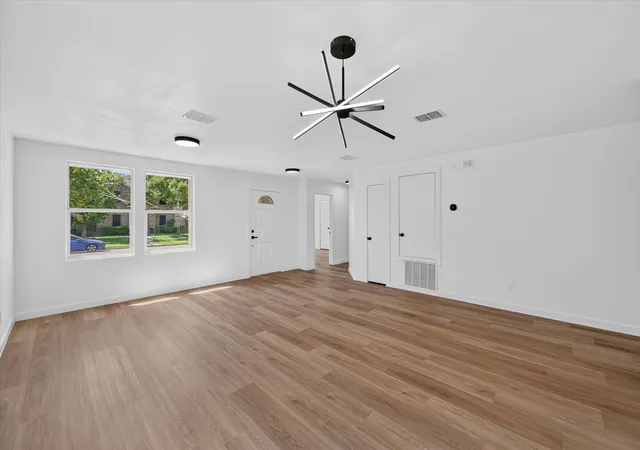 Photo 2 of Single family home for sale at 2907 Sheridan Ln, Wylie, TX 75098 | MLS# 21379487 | Listing updated on 2026-09-10