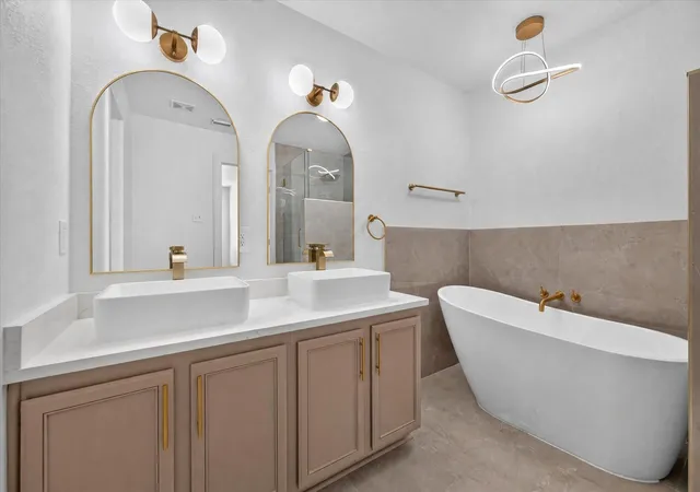 Photo 3 of Single family home for sale at 2907 Sheridan Ln, Wylie, TX 75098 | MLS# 21379487 | Listing updated on 2026-09-10