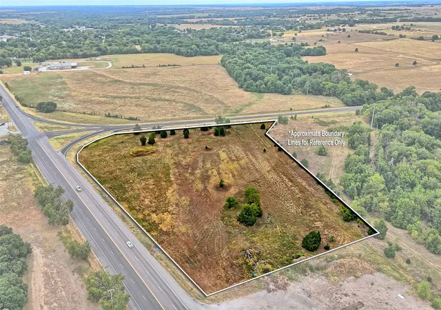 Photo 4 of Land for sale at 907 US 82 Hwy, Saint Jo, TX 76265 | MLS# 21369684 | Listing updated on 2026-09-08