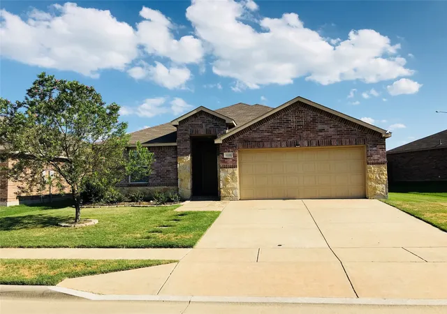 Photo 1 of Single family home for sale at 3208 Sadie Trl, Fort Worth, TX 76137 | MLS# 21379550 | Listing updated on 2026-09-08
