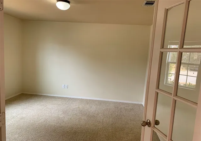 Photo 4 of Single family home for sale at 3208 Sadie Trl, Fort Worth, TX 76137 | MLS# 21379550 | Listing updated on 2026-09-08