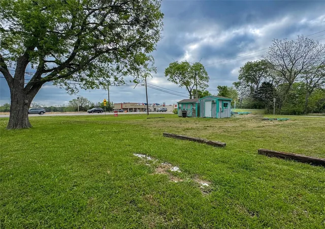 Photo 3 of Land for sale at 101 Wallace St, Lone Oak, TX 75453 | MLS# 21379585 | Listing updated on 2026-09-14