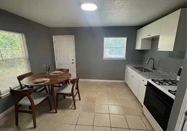 Photo 2 of Single family home for sale at 4040 Runnels St, Fort Worth, TX 76106 | MLS# 21376848 | Listing updated on 2026-09-14