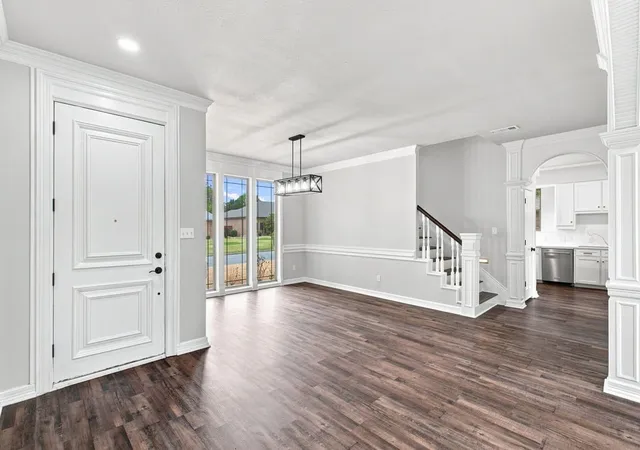 Photo 3 of Single family home for sale at 4705 Villa Vera Dr, Arlington, TX 76017 | MLS# 21379201 | Listing updated on 2026-09-13