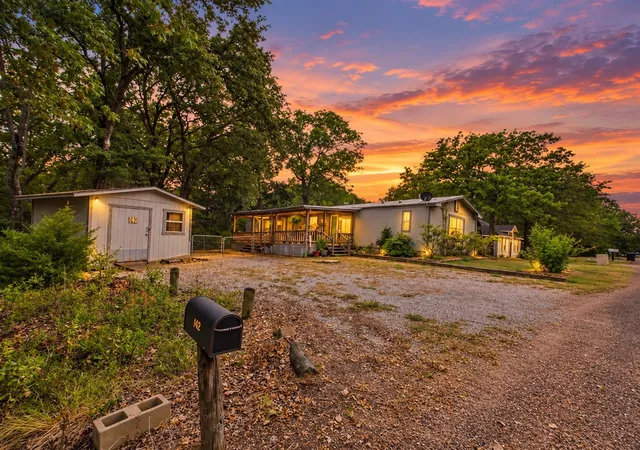 Manufactured home for sale at 119 Blackfoot Dr, Mabank, TX 75156 | MLS# 21377235