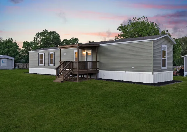 Photo 1 of Manufactured home for sale at 238 Vaughn, Gun Barrel City, TX 75156 | MLS# 21379648 | Listing updated on 2026-09-10