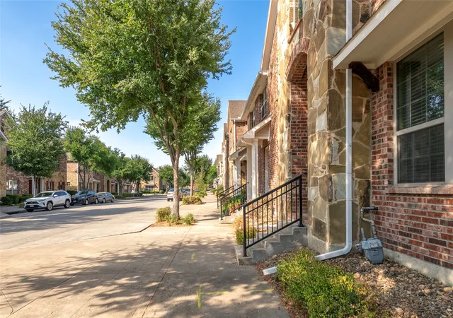 Photo 29 of Townhouse for sale at 643 Matthew Pl, Richardson, TX 75081 | MLS# 21376399 | Listing updated on 2026-09-12