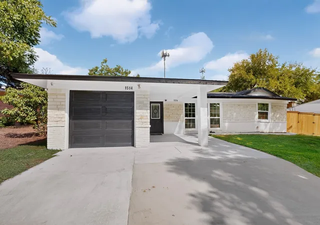 Photo 2 of Single family home for sale at 1514 Westwood Dr, Irving, TX 75060 | MLS# 21379597 | Listing updated on 2026-09-10