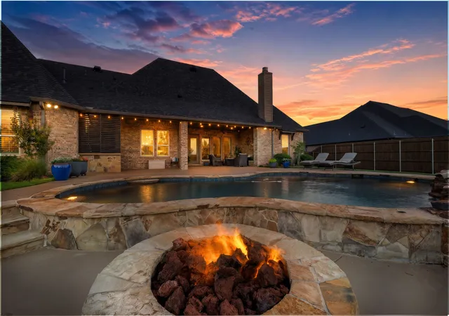 Photo 3 of Single family home for sale at 1408 Clover Dr, Haslet, TX 76052 | MLS# 21379225 | Listing updated on 2026-09-10