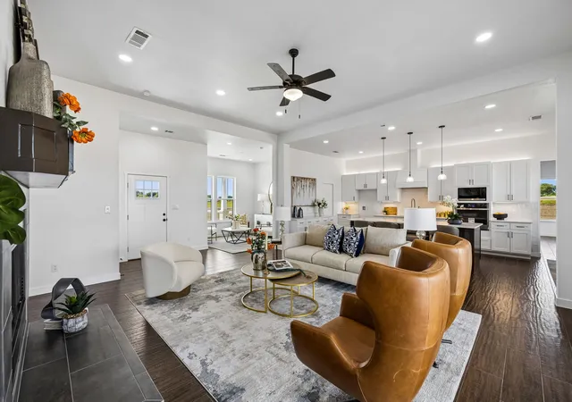 Photo 3 of Single family home for sale at 1224 Durham Ln, Cleburne, TX 76033 | MLS# 21379687 | Listing updated on 2026-09-11