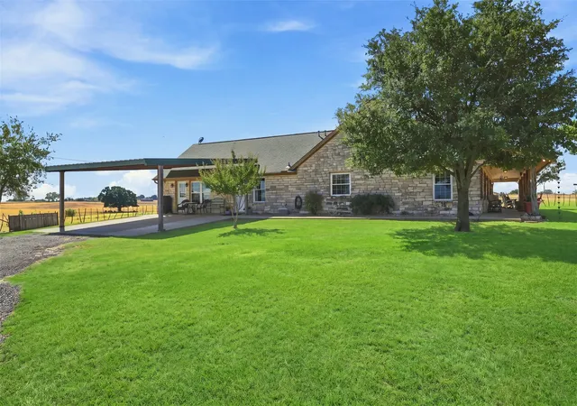 Photo 4 of House for sale at 900 Leech, Poolville, TX 76487 | MLS# 21378685 | Listing updated on 2026-10-06