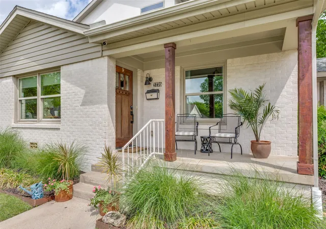 Photo 3 of Single family home for sale at 3720 Washburn Ave, Fort Worth, TX 76107 | MLS# 21378539 | Listing updated on 2026-09-15