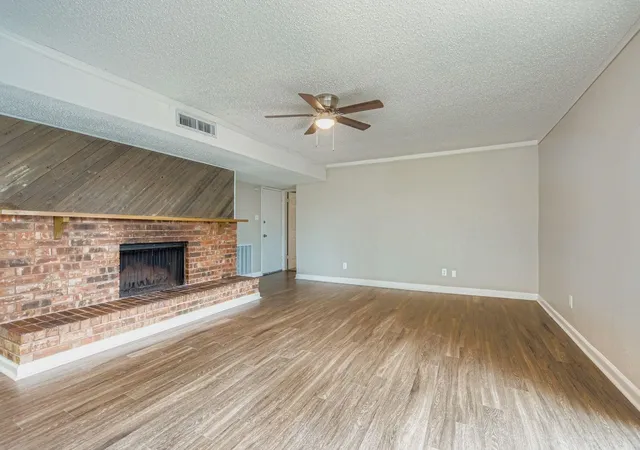 Photo 4 of Single family home for sale at 9117 Fairmont Cir, Rowlett, TX 75088 | MLS# 21377516 | Listing updated on 2026-09-08