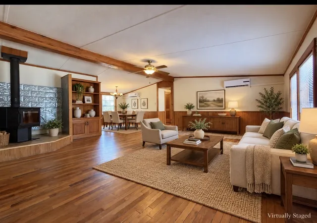 Photo 3 of Manufactured home for sale at 4676 Old Dallas Rd, Elm Mott, TX 76640 | MLS# 21378930 | Listing updated on 2026-10-01