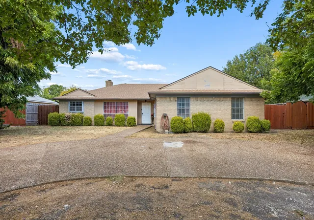 Photo 1 of Single family home for sale at 1701 E Spring Valley Rd, Richardson, TX 75081 | MLS# 21378023 | Listing updated on 2026-09-10