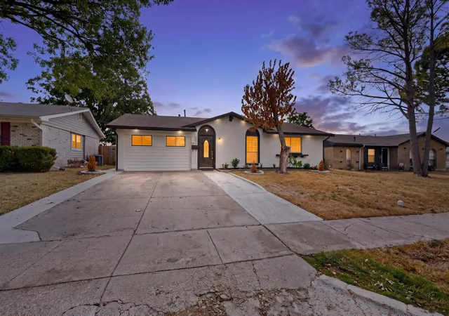 Photo 1 of Single family home for sale at 2038 Lamont Dr, Garland, TX 75040 | MLS# 21379319 | Listing updated on 2026-10-06