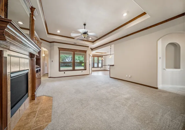 Photo 3 of Sale Pending at 811 Amherst Dr, Waxahachie, TX 75165 | MLS# 21379345 | Listing updated on 2026-09-21