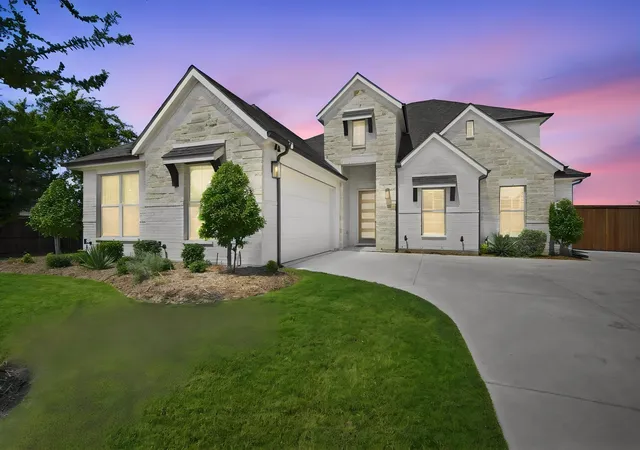 Photo 1 of Single family home for sale at 801 Brandi Ridge Dr, Midlothian, TX 76065 | MLS# 21379709 | Listing updated on 2026-09-12