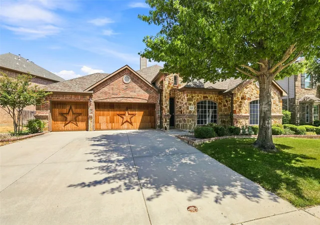 Photo 2 of Single family home for sale at 9600 Cholla Cactus Trl, Fort Worth, TX 76177 | MLS# 21379527 | Listing updated on 2026-09-20