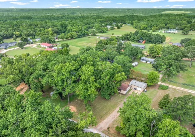 Photo 3 of Single family home for sale at 13379 County Rd 3140, Tyler, TX 75706 | MLS# 21379889 | Listing updated on 2026-09-13