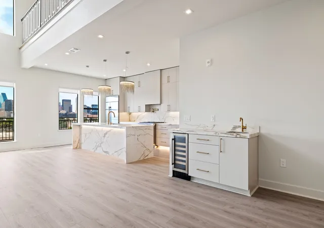Photo 3 of Condo for sale at 1900 S Ervay St #606, Dallas, TX 75215 | MLS# 21379832 | Listing updated on 2026-09-11