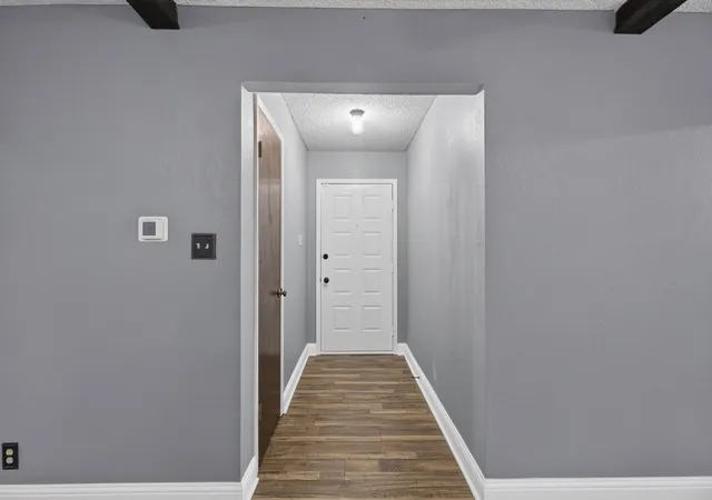 Photo 4 of Sale Pending at 554 Taos Ct, Saginaw, TX 76179 | MLS# 21378664 | Listing updated on 2026-10-02