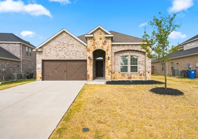 Photo 1 of Single family home for sale at 13409 Sueca Dr, Little Elm, TX 75068 | MLS# 21362024 | Listing updated on 2026-09-15