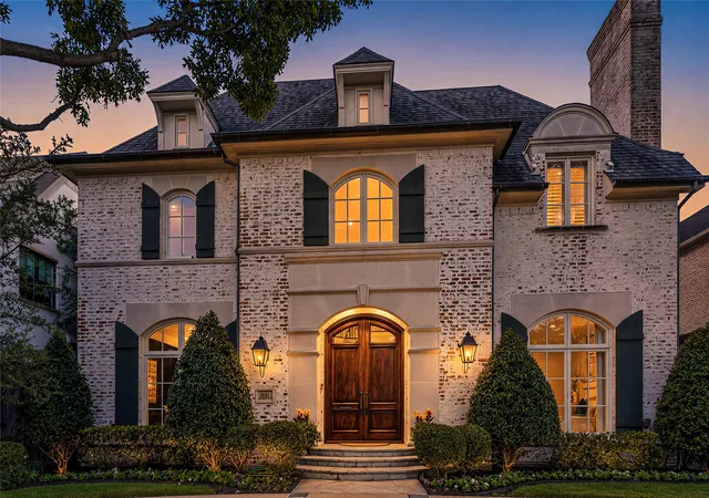 Photo 2 of Mansion for sale at 4041 Bryn Mawr Dr, Dallas, TX 75225 | MLS# 21377607 | Listing updated on 2026-09-08