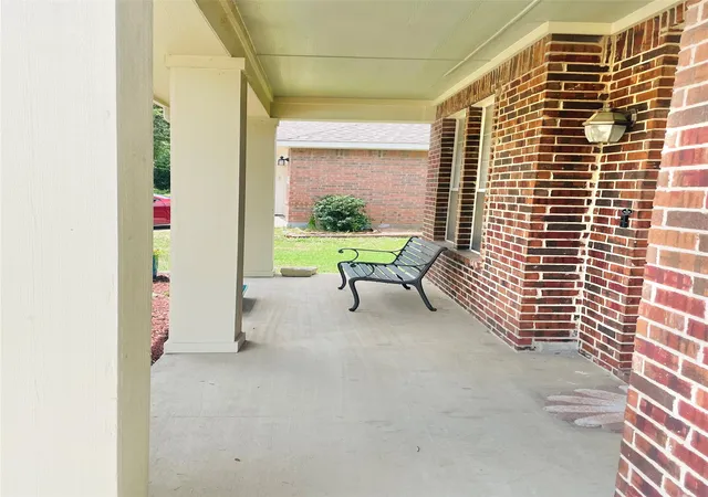 Photo 4 of Single family home for sale at 13081 Fencerow Rd, Fort Worth, TX 76244 | MLS# 21379917 | Listing updated on 2026-09-10
