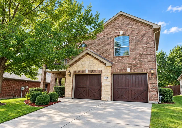 Photo 3 of Single family home for sale at 9017 Silsby Dr, Fort Worth, TX 76244 | MLS# 21379333 | Listing updated on 2026-09-25