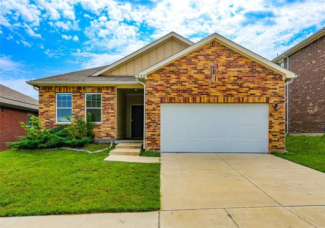 Photo 3 of Single family home for sale at 746 Wilshire Dr, Lavon, TX 75166 | MLS# 21380048 | Listing updated on 2026-09-14