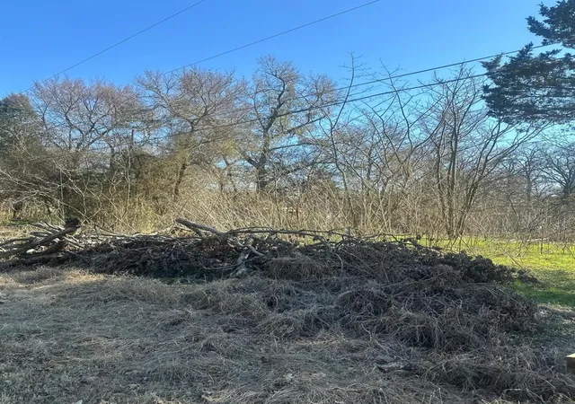 Photo 3 of Land for sale at 6149 Indian Harbor Dr, Mabank, TX 75156 | MLS# 21380052 | Listing updated on 2026-09-08