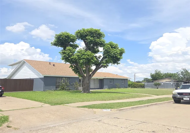 Photo 3 of Single family home for sale at 4001 Burning Tree Ln, Garland, TX 75042 | MLS# 21380051 | Listing updated on 2026-09-08