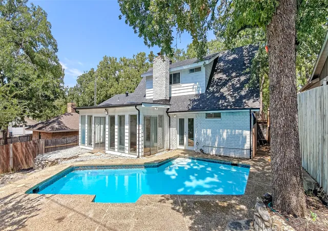 Photo 2 of Single family home for sale at 7540 Monterrey Dr, Fort Worth, TX 76112 | MLS# 21376784 | Listing updated on 2026-09-14