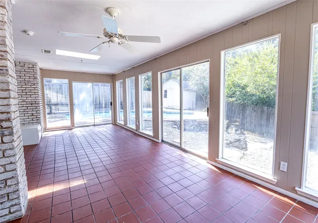 Photo 4 of Single family home for sale at 7540 Monterrey Dr, Fort Worth, TX 76112 | MLS# 21376784 | Listing updated on 2026-09-14