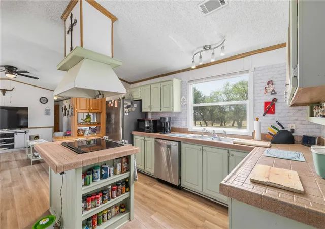 Photo 4 of Manufactured home for sale at 375 Whispering Oaks Ln, Early, TX 76802 | MLS# 21378887 | Listing updated on 2026-09-08