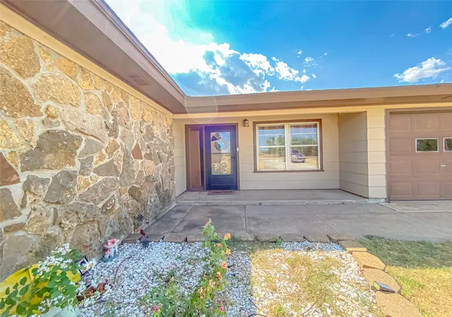 Photo 4 of Single family home for sale at 520 Greenfield Rd, Abilene, TX 79602 | MLS# 21377405 | Listing updated on 2026-09-12