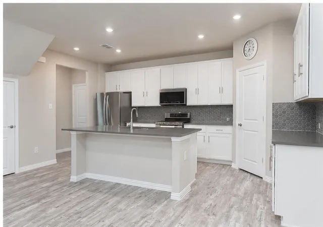 Photo 2 of Single family home for sale at 3704 Banton St, Rowlett, TX 75089 | MLS# 21380072 | Listing updated on 2026-10-02