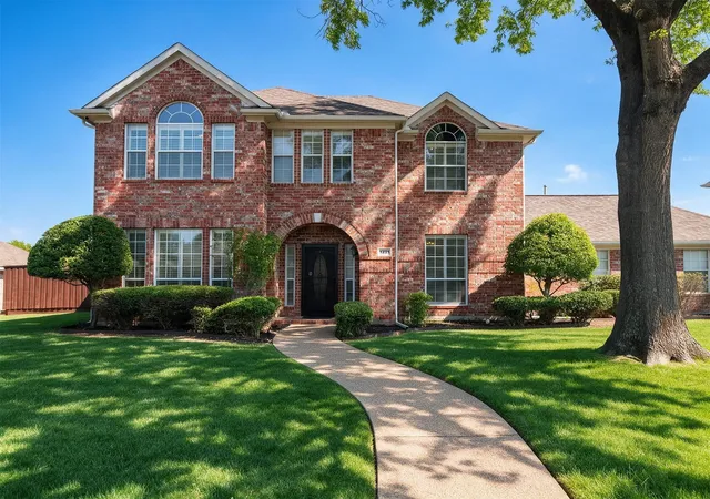 Photo 3 of Single family home for sale at 1221 Tralee Ln, Garland, TX 75044 | MLS# 21367360 | Listing updated on 2026-09-09